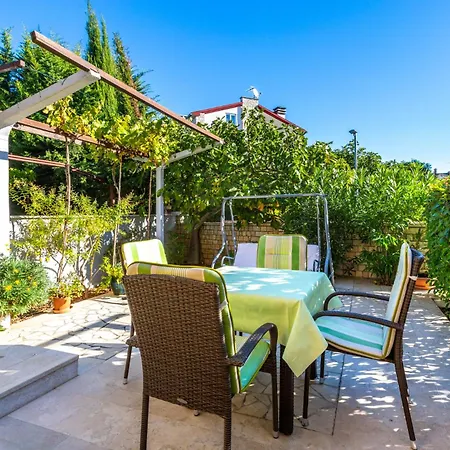 Апартаменты Maretic - Mali - Mpolo *